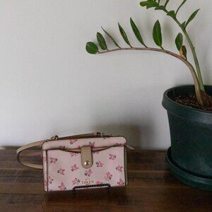 Coach Noa Pop Up Messenger Multi Floral Print